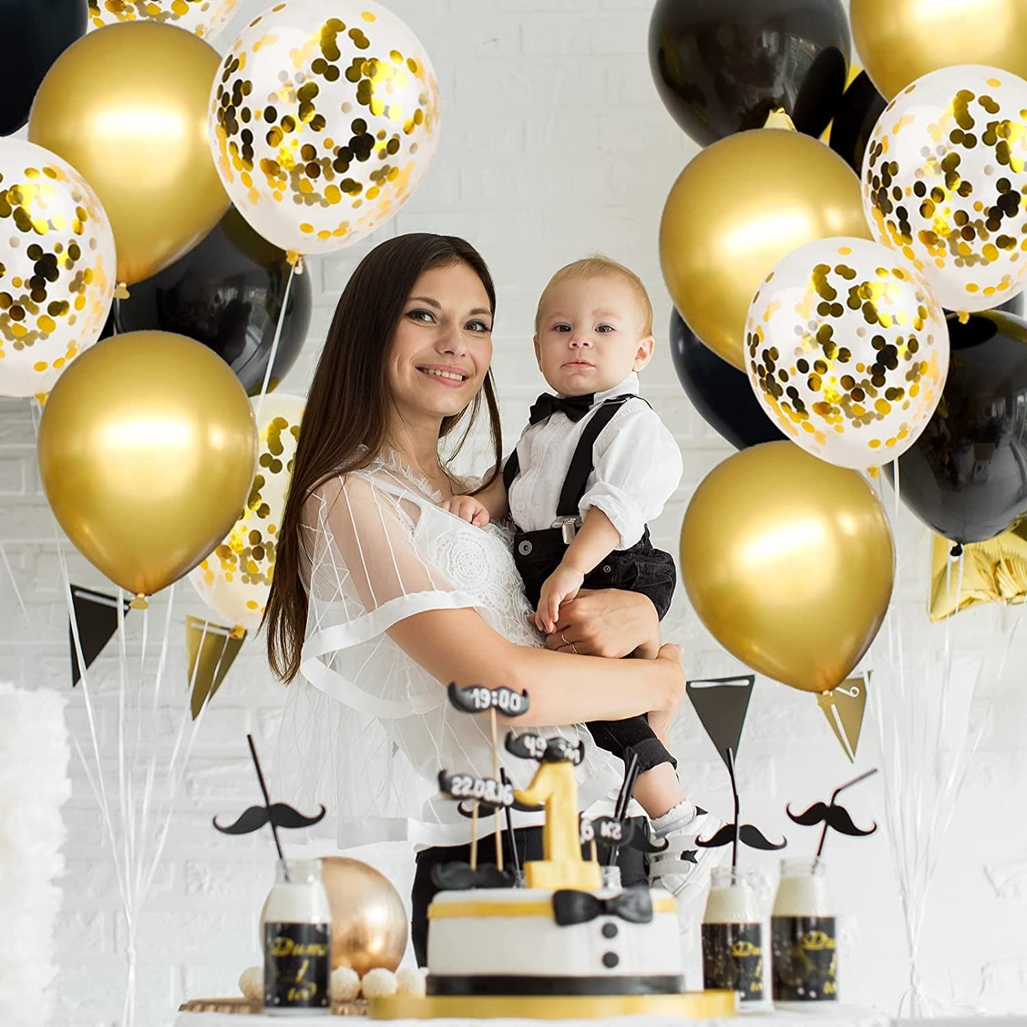 Arche de ballon noir et or anniversaire